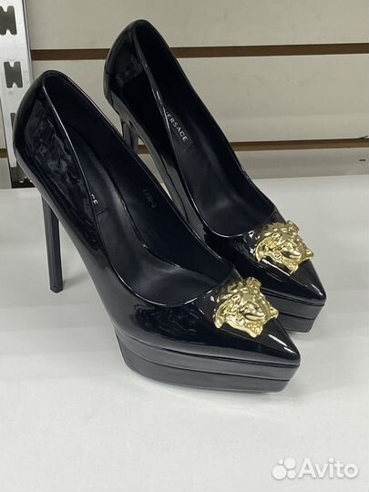 Туфли женские versace