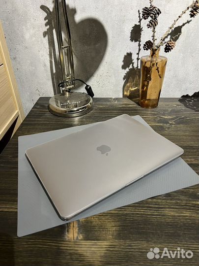 Apple MacBook Pro 13 2020 m1 16gb 256gb