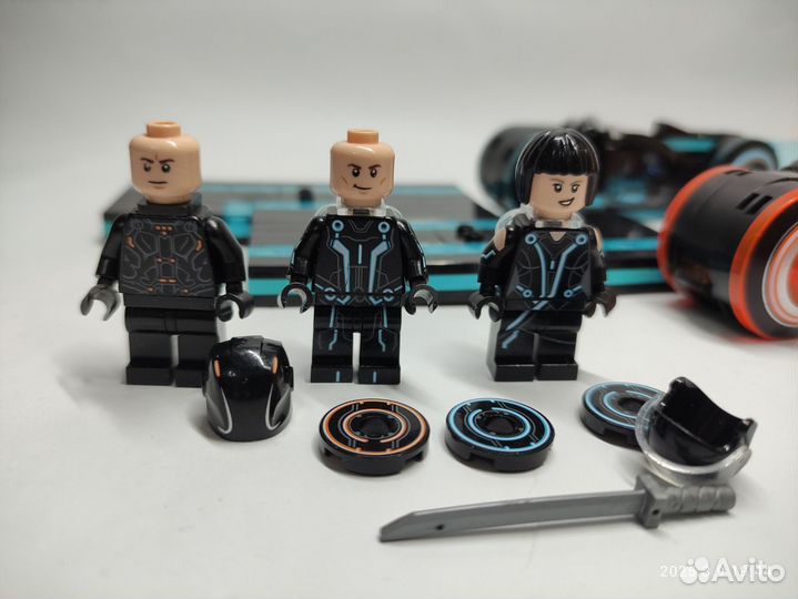 Lego Ideas 21314 Tрон Наследие оригинал