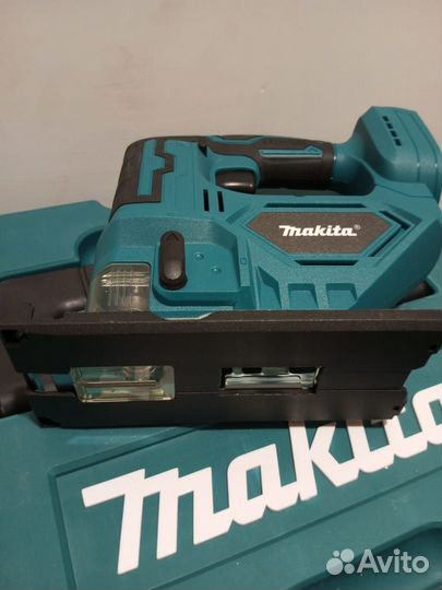 Аккумуляторный лобзик Makita - бесщеточный