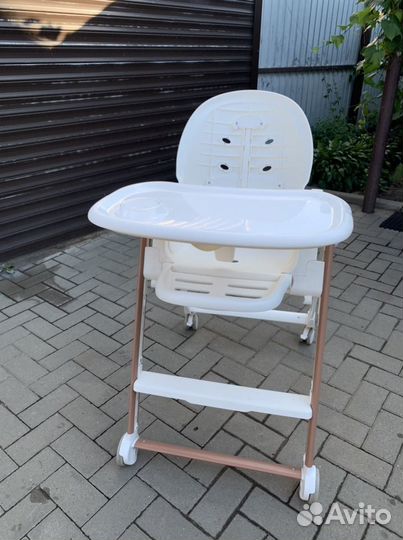 Детский стульчик для кормления happy baby