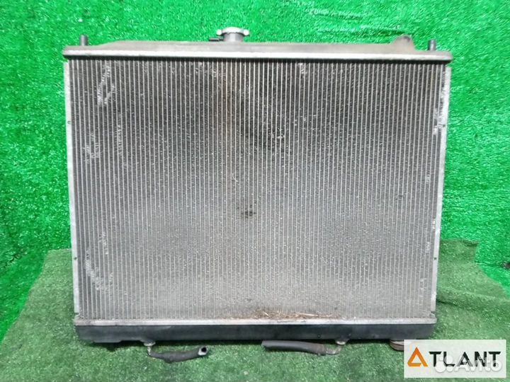 Радиатор основной mitsubishi pajero