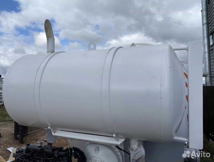 Водобак автобетоносмесителя Тигарбо