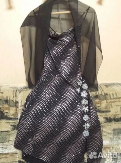 Вечернее платье