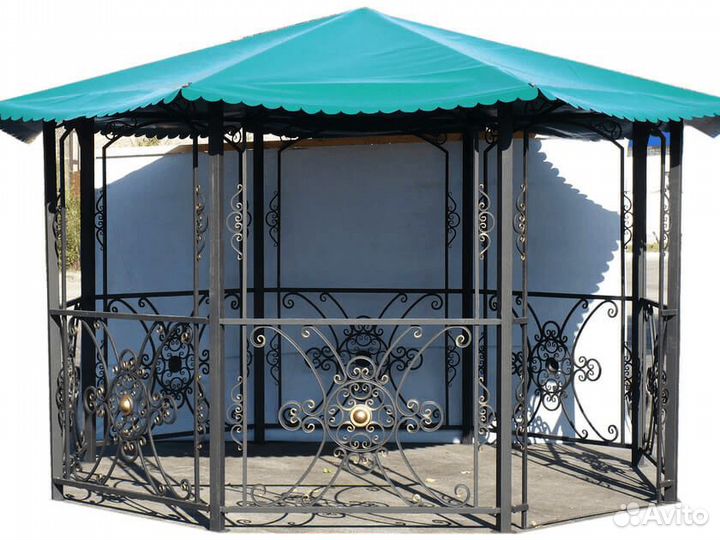 Кованая беседка
