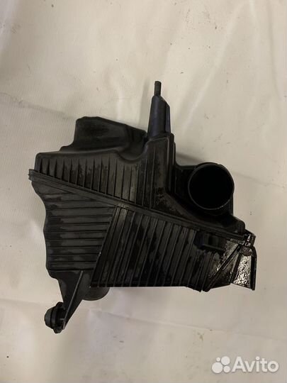 Корпус воздушного фильтра Renault megane 2