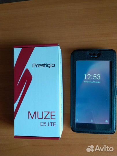 Мобильный телефон Prestigio