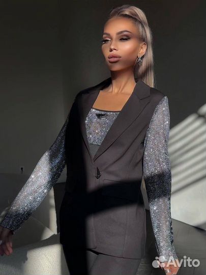 Костюм тройка со стразами Prada