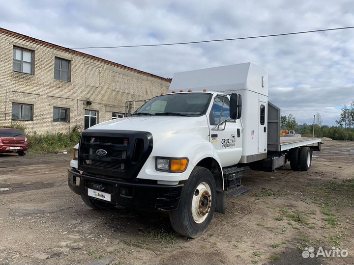 Ford F750, 2003