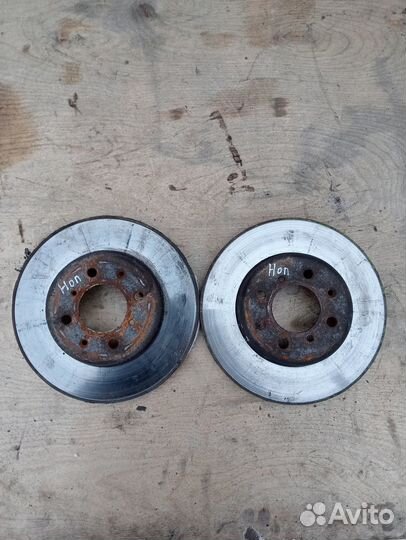 Диски тормозные (передние) Honda Civic 6