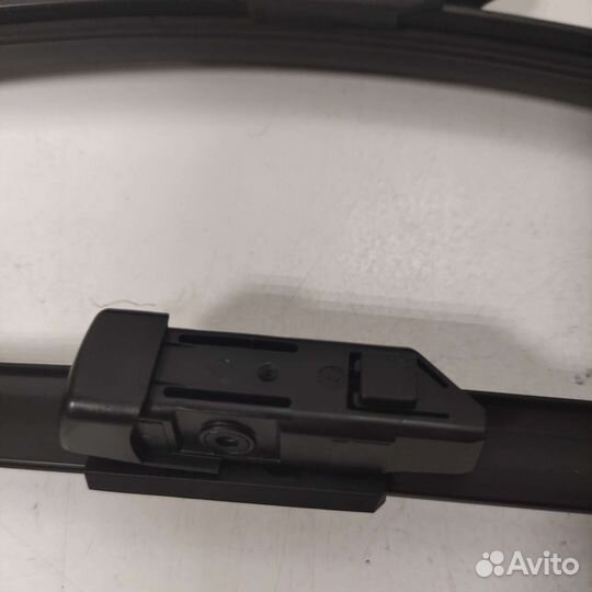 Щетки стеклоочистителя Bosch Karoq /Golf 7