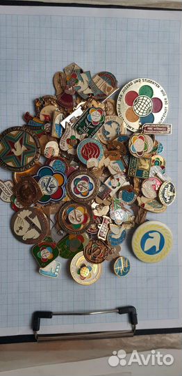 Значки Фестивали Голубь мира 4