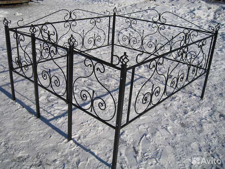 Оградки на могилу