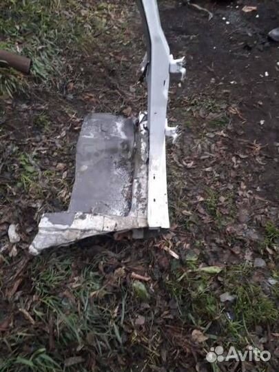 Стойка кузова Lifan X60