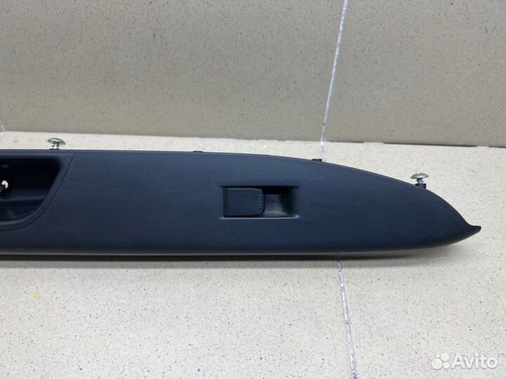 Кнопка стеклоподъемника задняя левая Suzuki Sx4