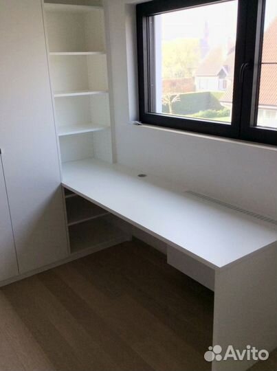 Шкаф с рабочим местом