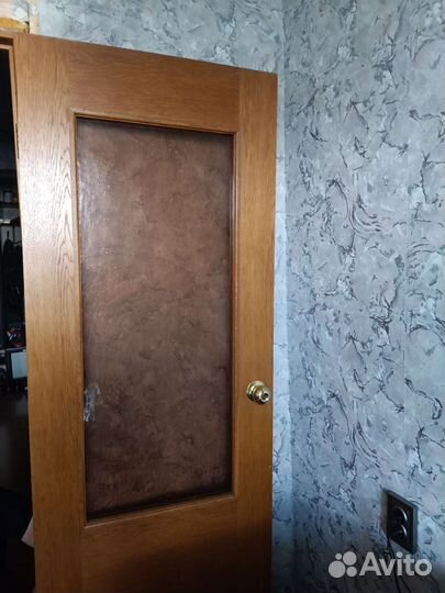 Дверь межкомнатная бу 70/2000 за 1000