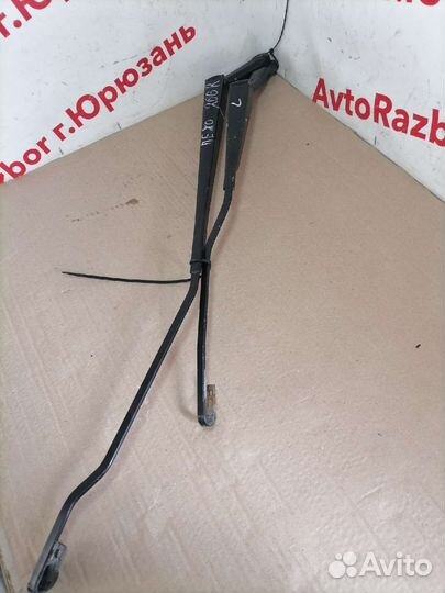 Поводок дворника Peugeot 206