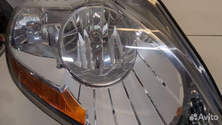 Фара (передняя) Ford Kuga, 2010