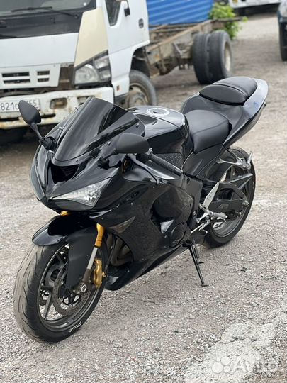 Kawasaki zx6r 