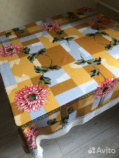 Скатерть новая, гдр, Георгины, текстиль, 130х160