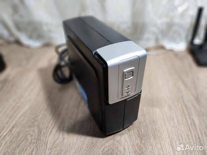 Ибп ippon back office 600