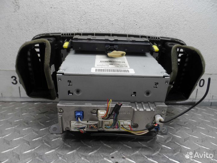 Магнитола Toyota Venza GV10 861200T100