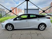 Toyota Prius 1.8 CVT, 2019, 79 008 км, с пробегом, цена 2 350 000 руб.