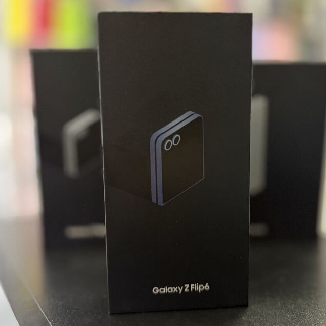 Samsung Galaxy Z Flip 6, 12/256 ГБ, SIM + eSIM