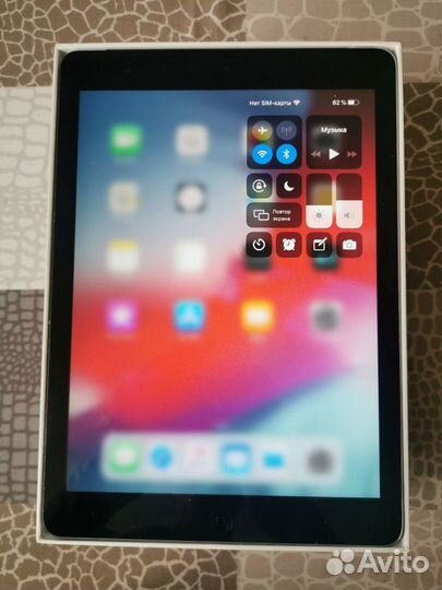 iPad Air 64Gb