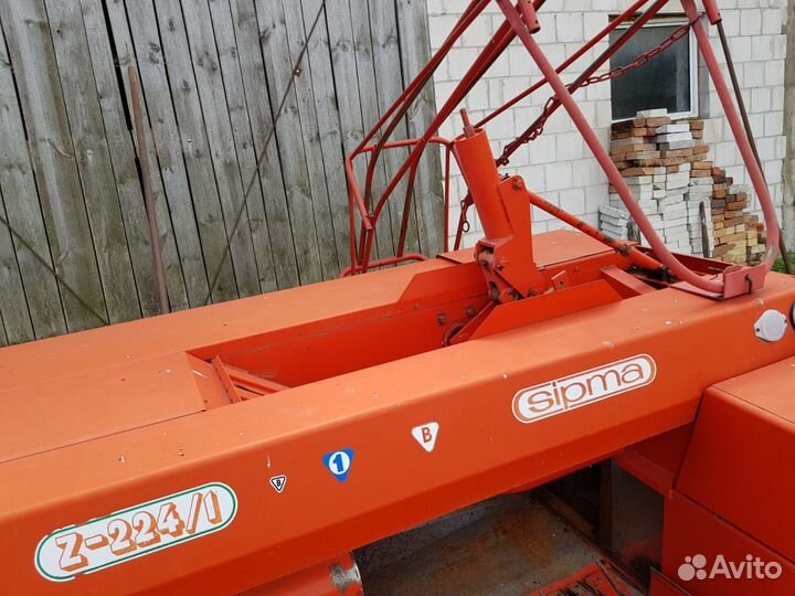 Пресс-подборщик Sipma Z224/1, 1999