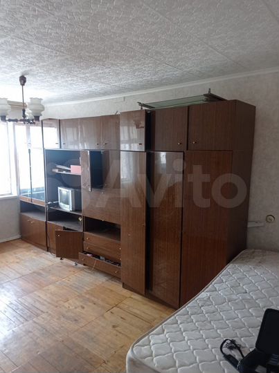 2-к. квартира, 49 м², 5/5 эт.