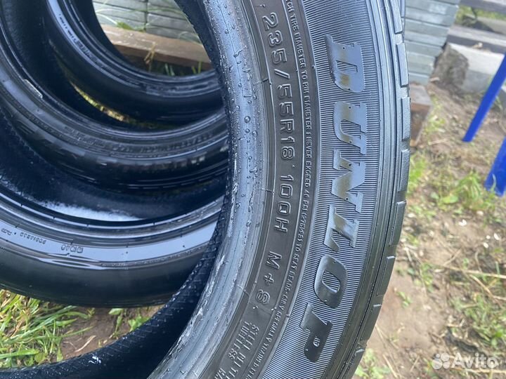 Dunlop Grandtrek ST30 235/55 R18 100H