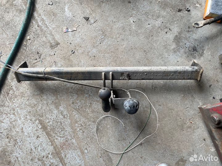 Фаркоп (прицепное устройство) Renault Logan 1 2005