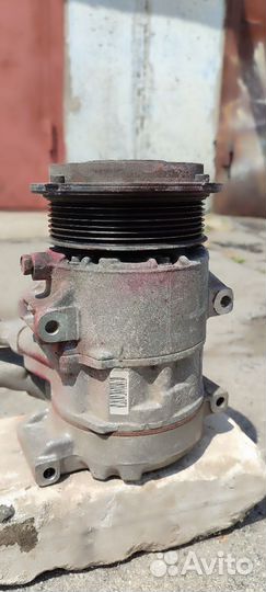 Компрессор кондиционера Toyota для двс 1az-fse