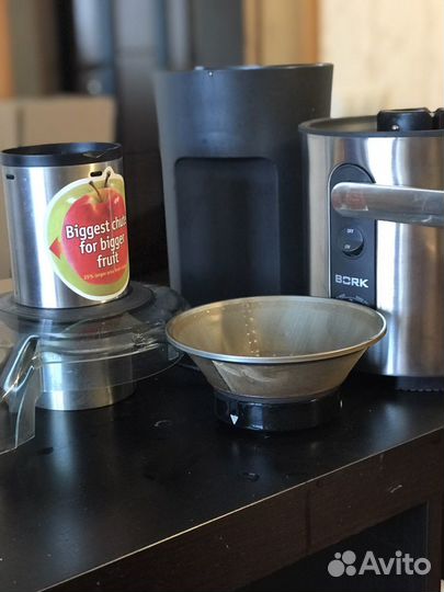 Соковыжималка bork ju cup 22130 si