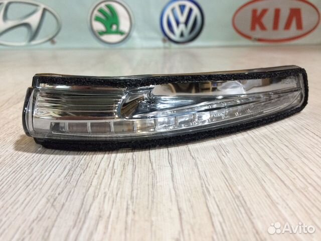 Kia Cerato 2013-2020 Повторитель в левое зеркало