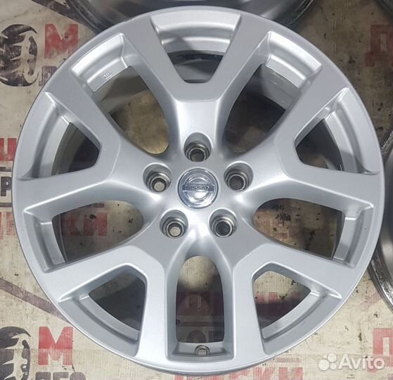 Диски, колеса, литые Nissan r18; 5x114,3; цо 66,1