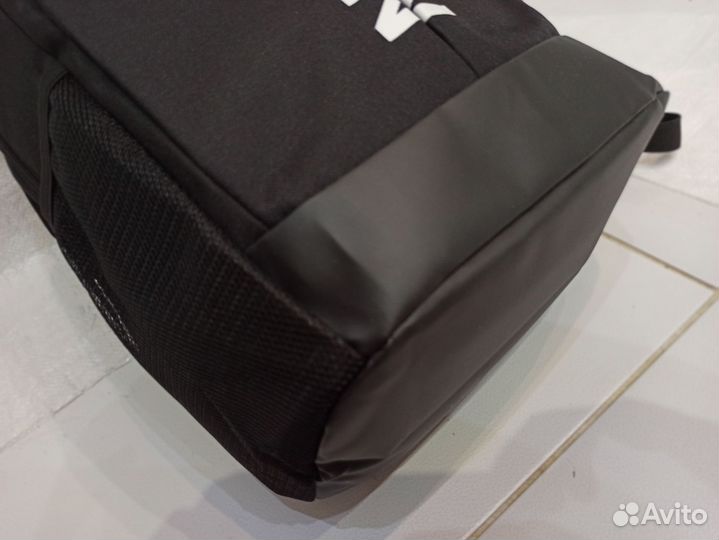 Рюкзак the north face новый