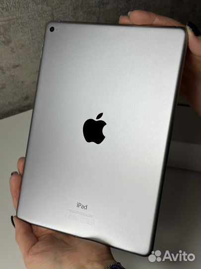Планшет Apple iPad Air 2 128 Гб A1566