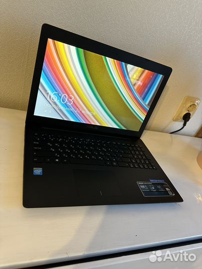 Ноутбук asus x553m