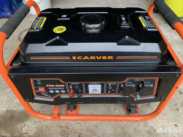 Бензиновый генератор