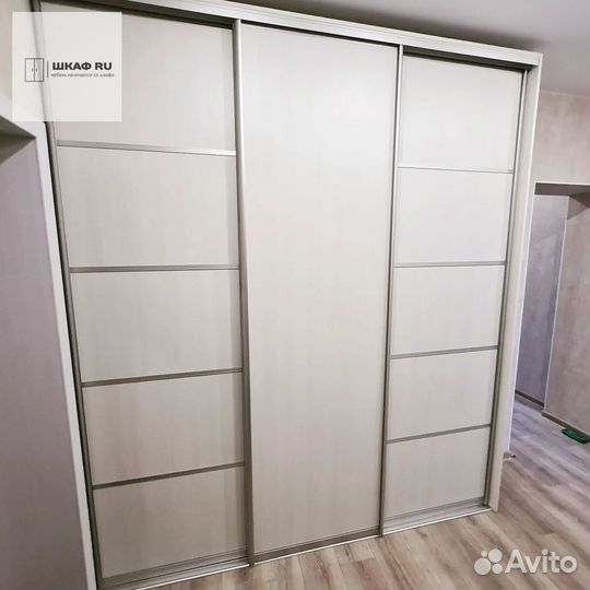 Шкаф купе встроенный