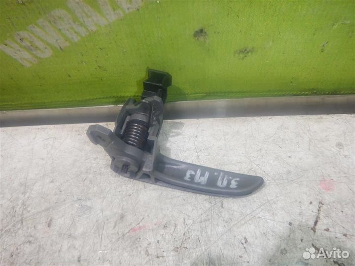 Ручка двери задней внутренняя правая Мазда Мазда