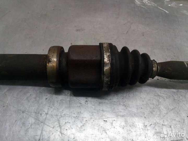 Привод в сборе правый Ford Focus 2 хетчбэк 1.8