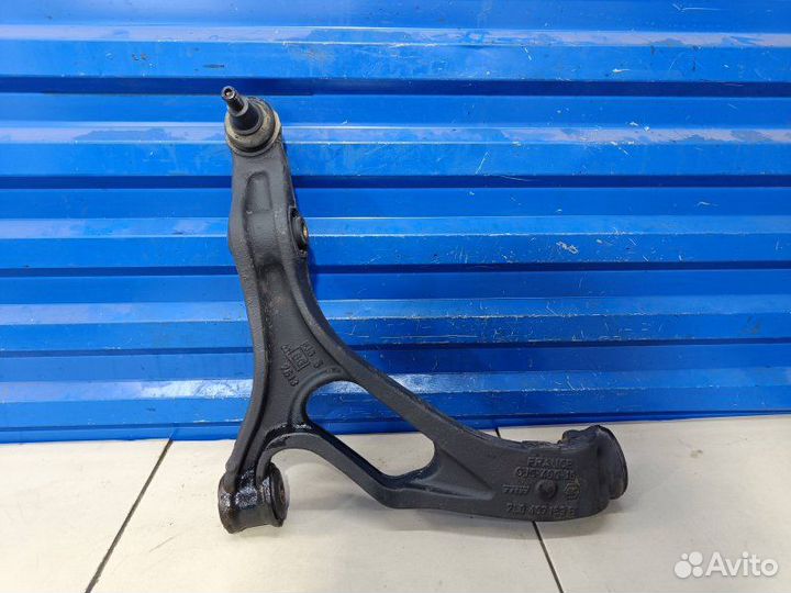 Рычаг передний левый Volkswagen Touareg 1 4.2 AXQ