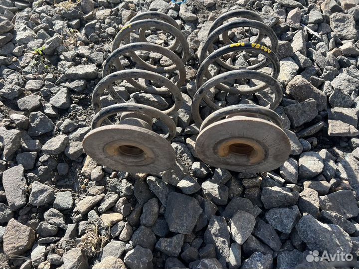 Пружина задняя Opel Astra H