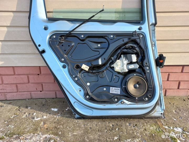 Дверь задняя левая Volkswagen Passat B6 универсал