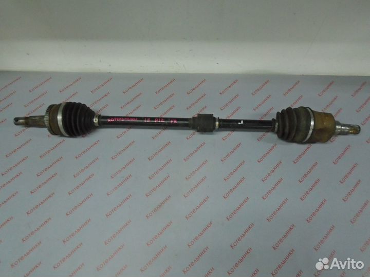 Nissan 39100-AU315 Вал приводной, правый