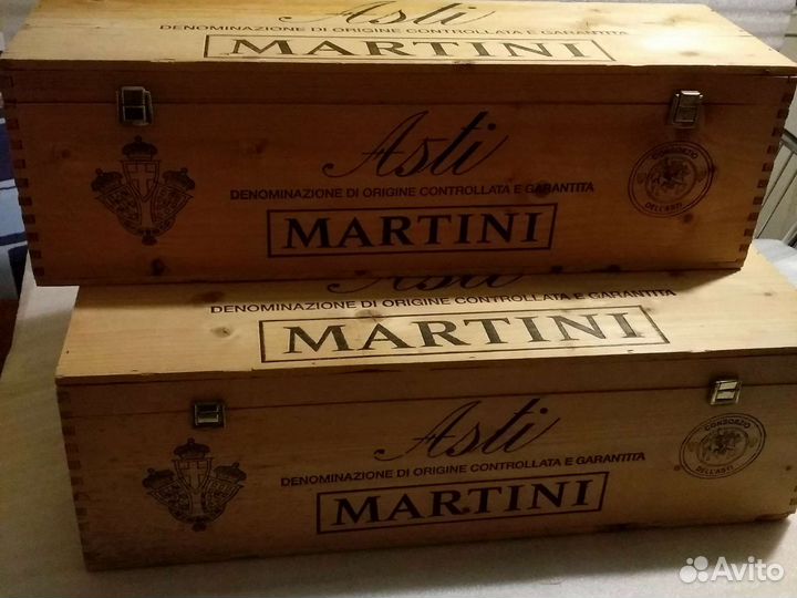 Для кухни.кастрюли лотки.ящики.корзины